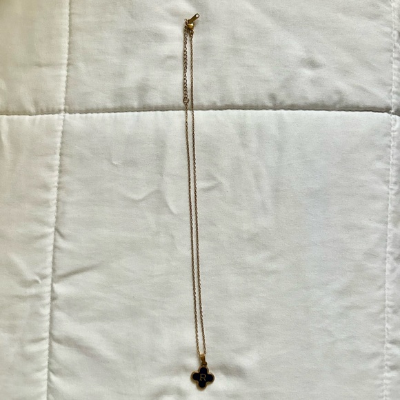Gold Initial R Necklace - Picture 5 of 5